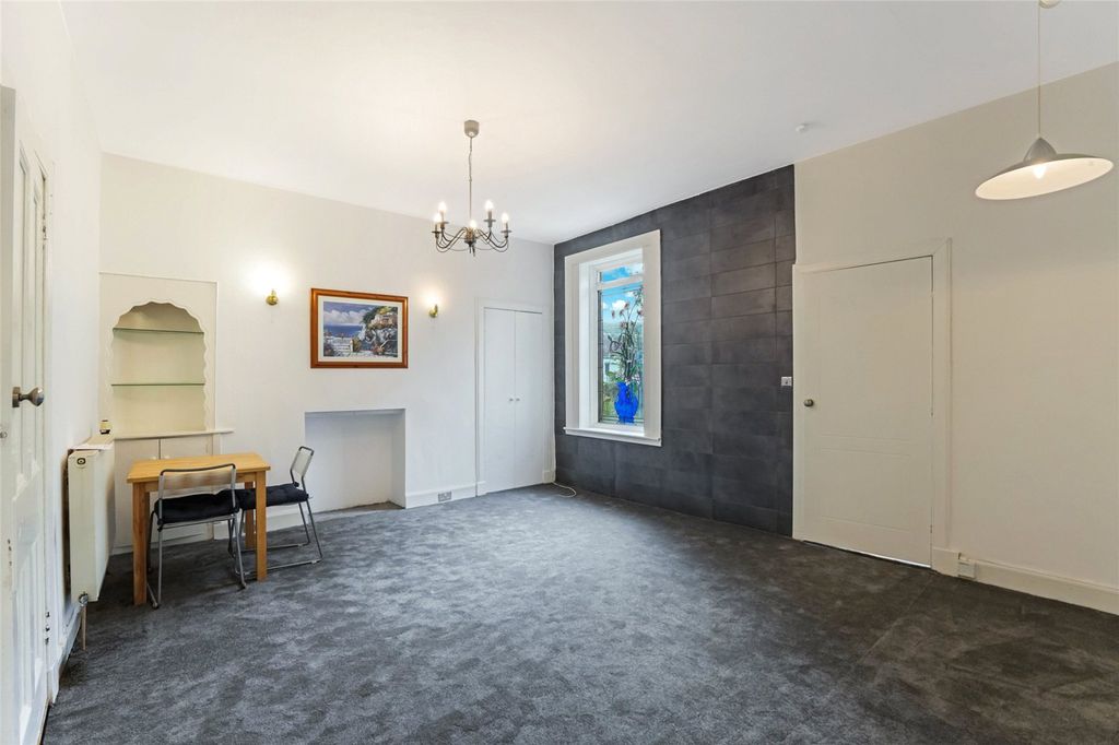 Property photo 2 of 10 Living/Dining Room
