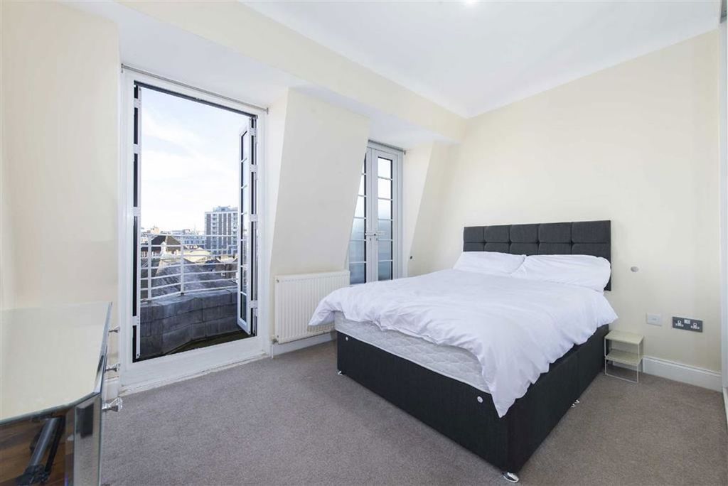Property photo 3 of 7