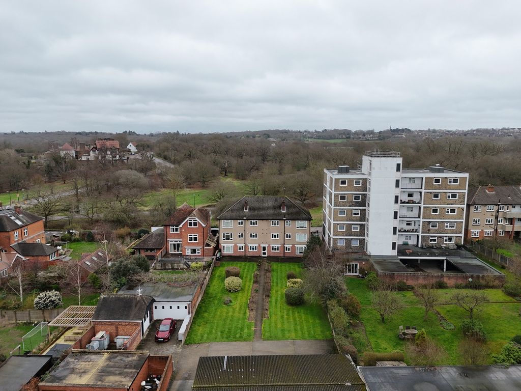 Property photo 2 of 16