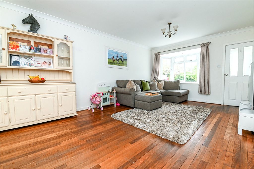 Property photo 3 of 15 Picture No. 04