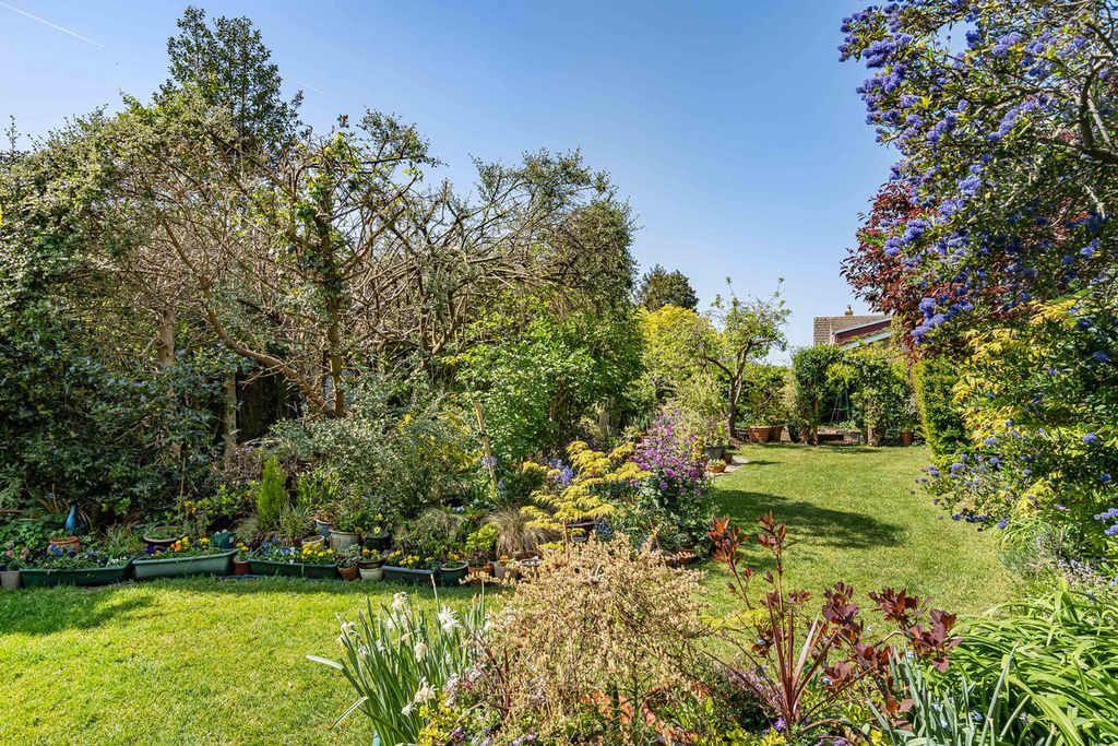 Additional image 7 of 4 bed detached house for saleAlmond Road, Bicester OX26