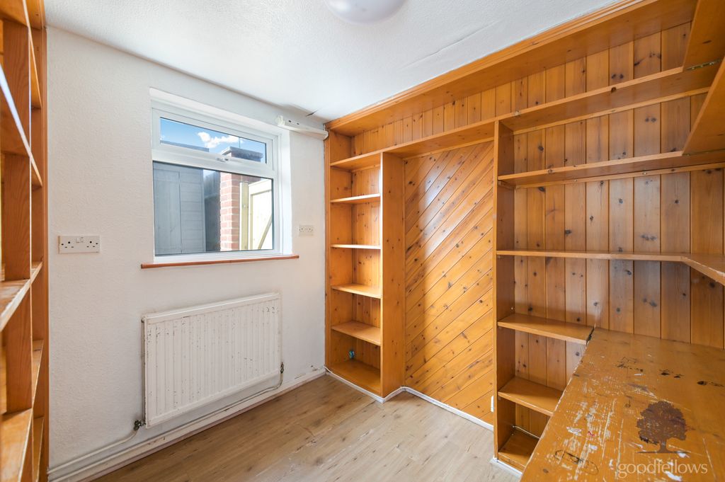 Property photo 2 of 24 Picture No. 38