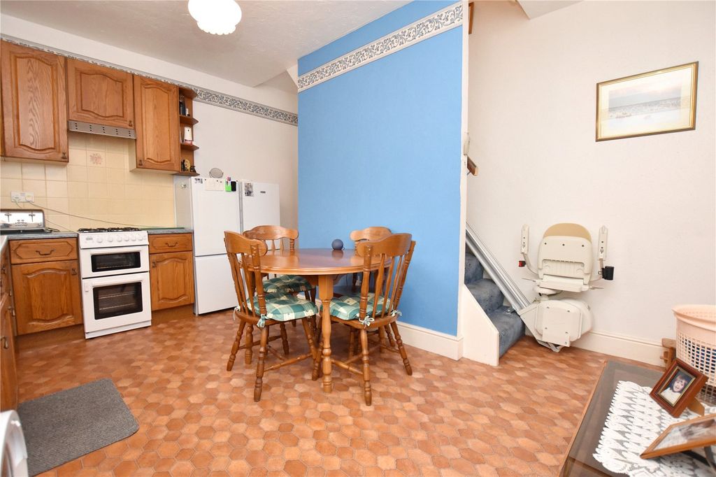 Property photo 3 of 20 Kitchen Diner