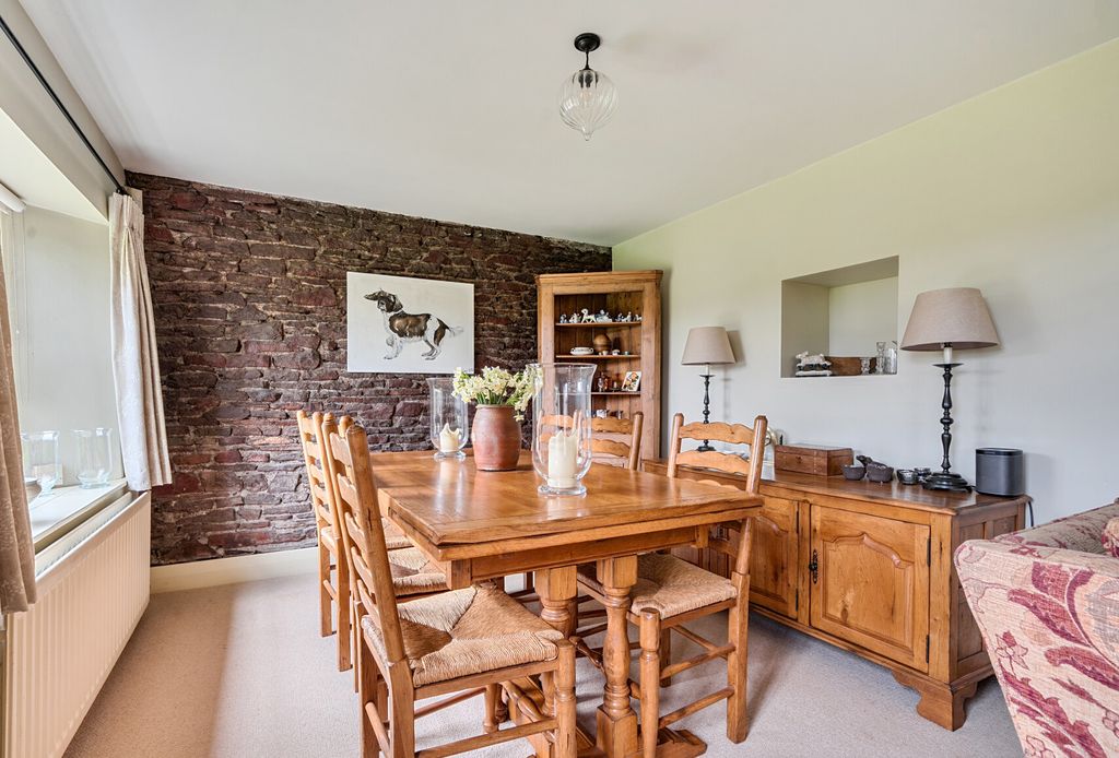 Property photo 3 of 28 1419896-9-69A037F...