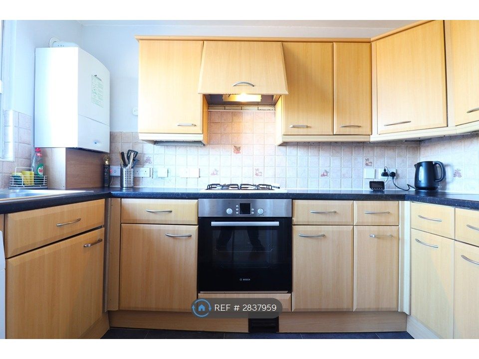 Property photo 2 of 8