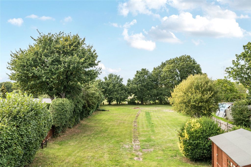 Property photo 3 of 17 Picture No. 20