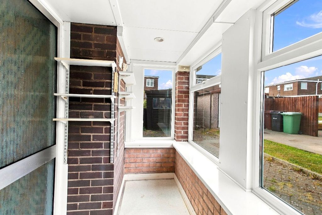 Property photo 2 of 24