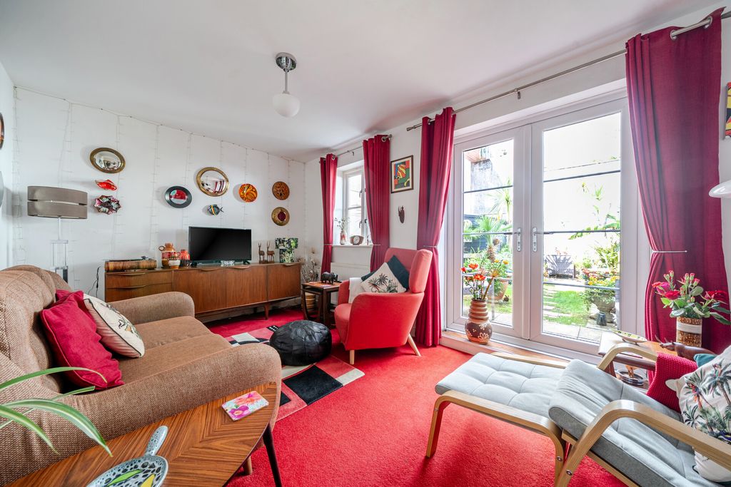 Property photo 3 of 27 1509116-16-6A85F1...