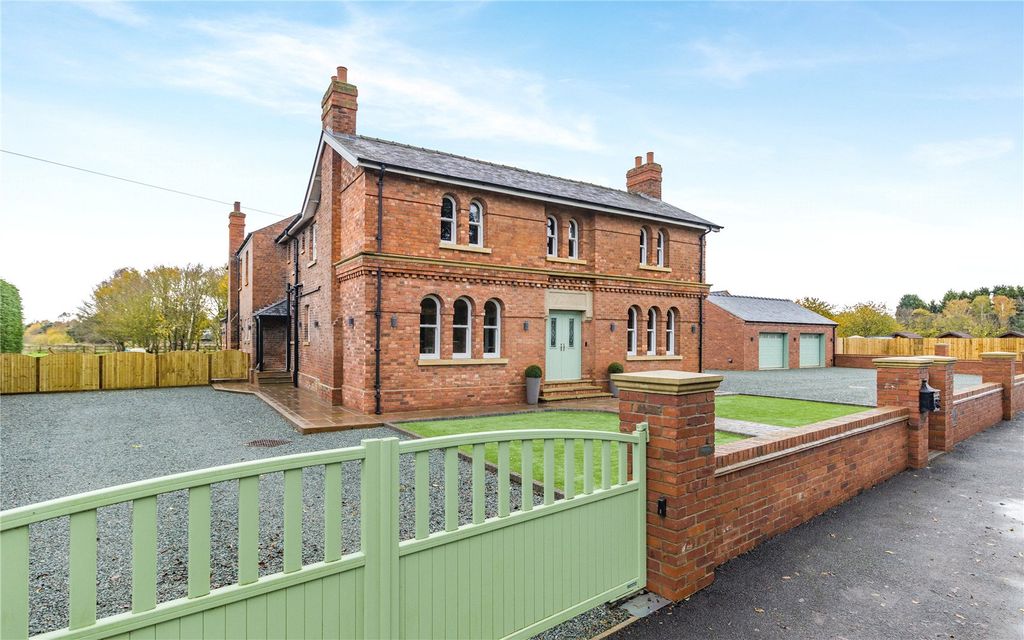 Property photo 1 of 20 Front View