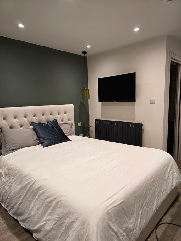 Property photo 2 of 7 Property