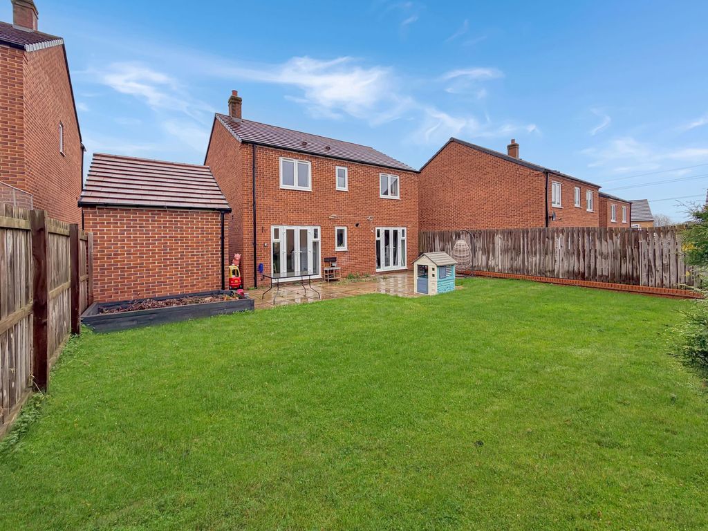 Property photo 3 of 26