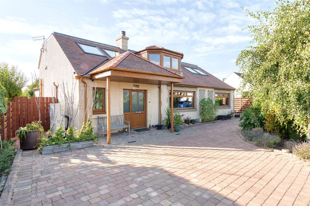 Property photo 1 of 37 Braemore, Longniddry