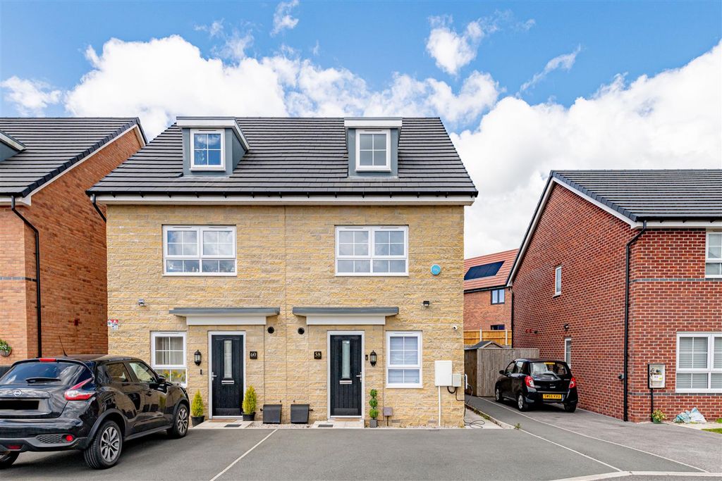 Property photo 1 of 31 Brookbridge-27.Jpg