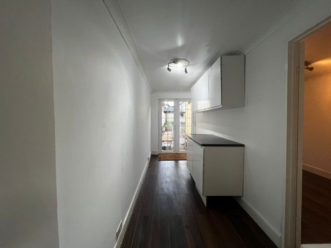 Property photo 3 of 10 Property