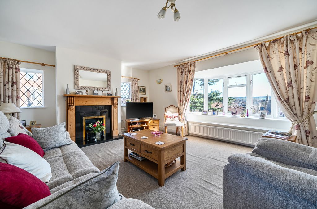 Property photo 3 of 26 1425244-24-69Badf...