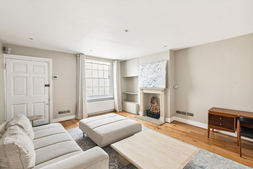 Property photo 2 of 11 Image