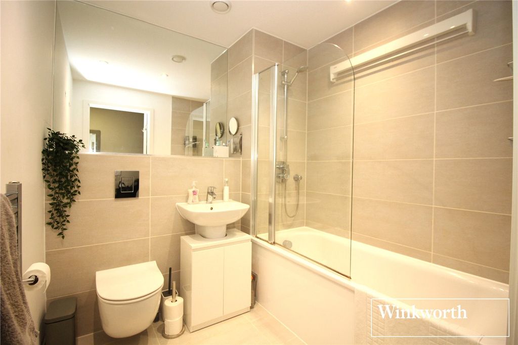Additional image 10 of 1 bed flat for saleBrook Road, Borehamwood, Hertfordshire WD6