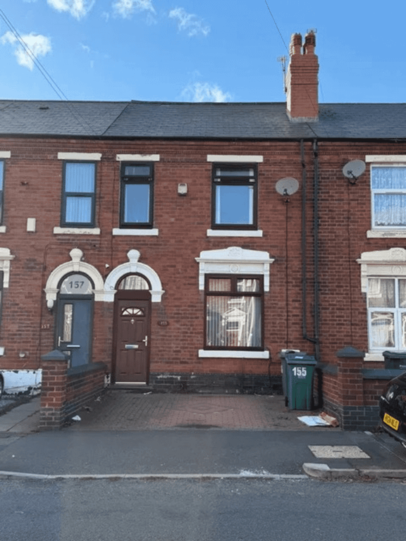 Property photo 2 of 13