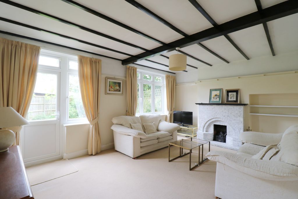 Property photo 2 of 16