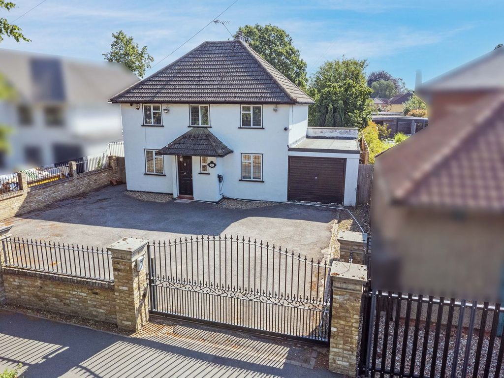 Property photo 1 of 26