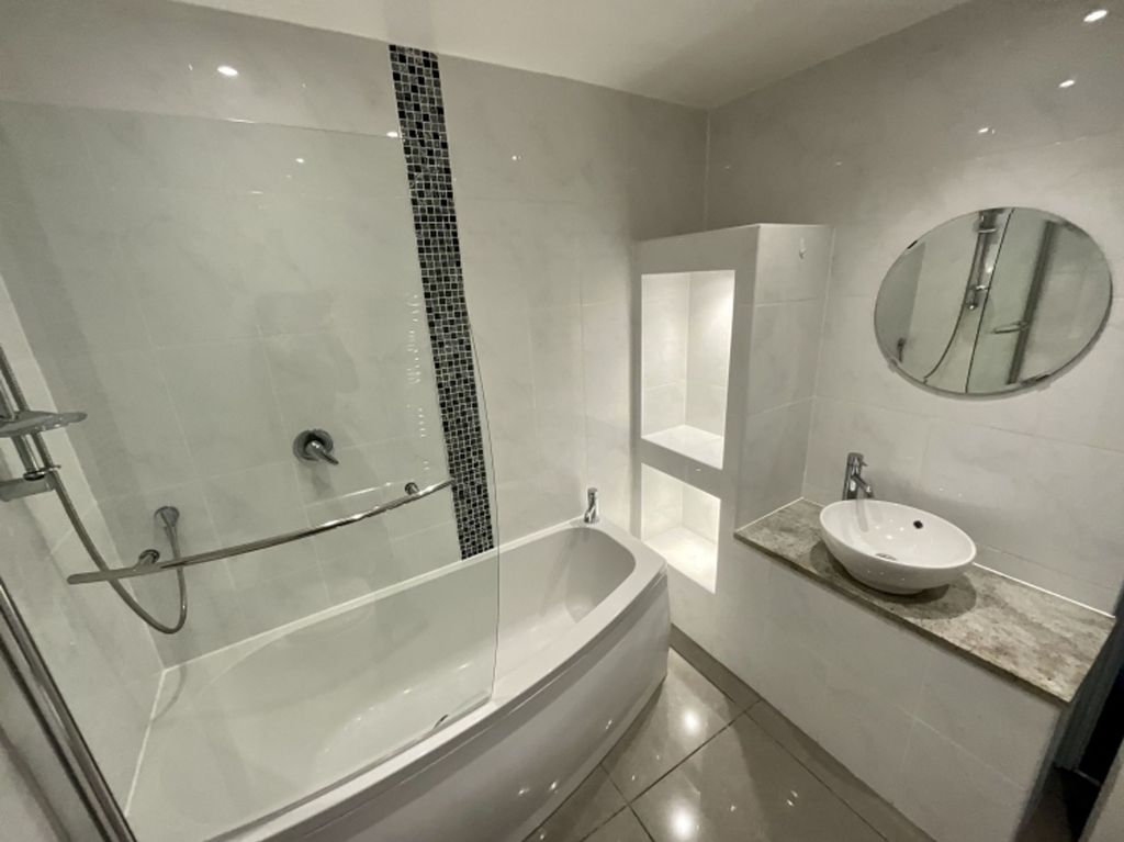 Property photo 3 of 13 2999Ca7B-4430-4B66-91A9-Eaf3245C281C