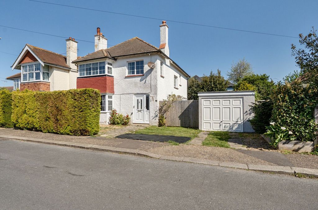 Property photo 1 of 21