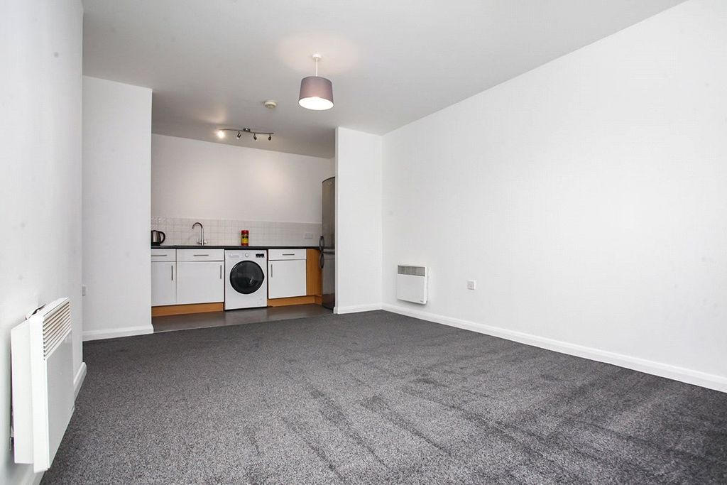 Property photo 2 of 8 Picture No. 02