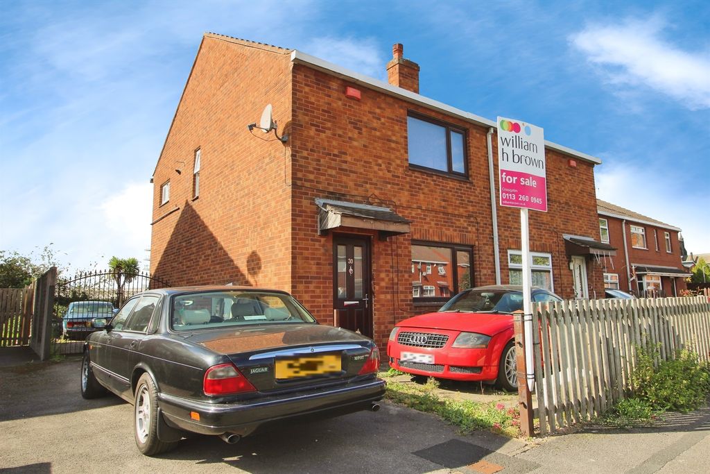 Property photo 2 of 10