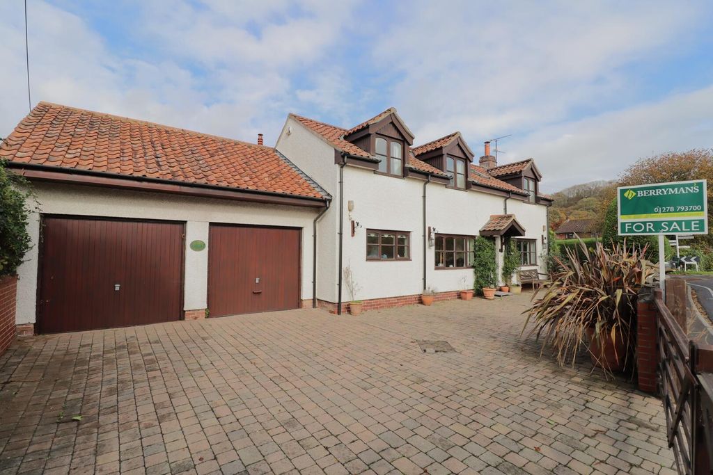 Property photo 1 of 24 Front (Exterior)