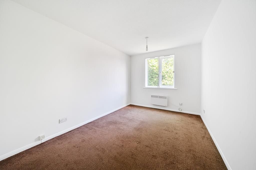 Property photo 3 of 18 Internal View