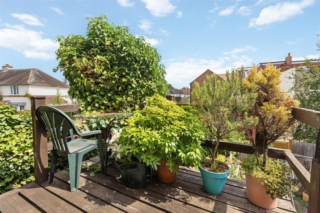 Property photo 3 of 8 Patio
