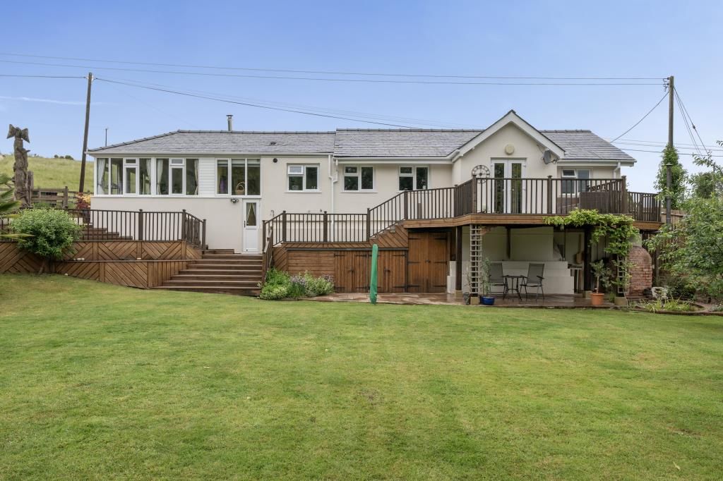 Property photo 1 of 24 External
