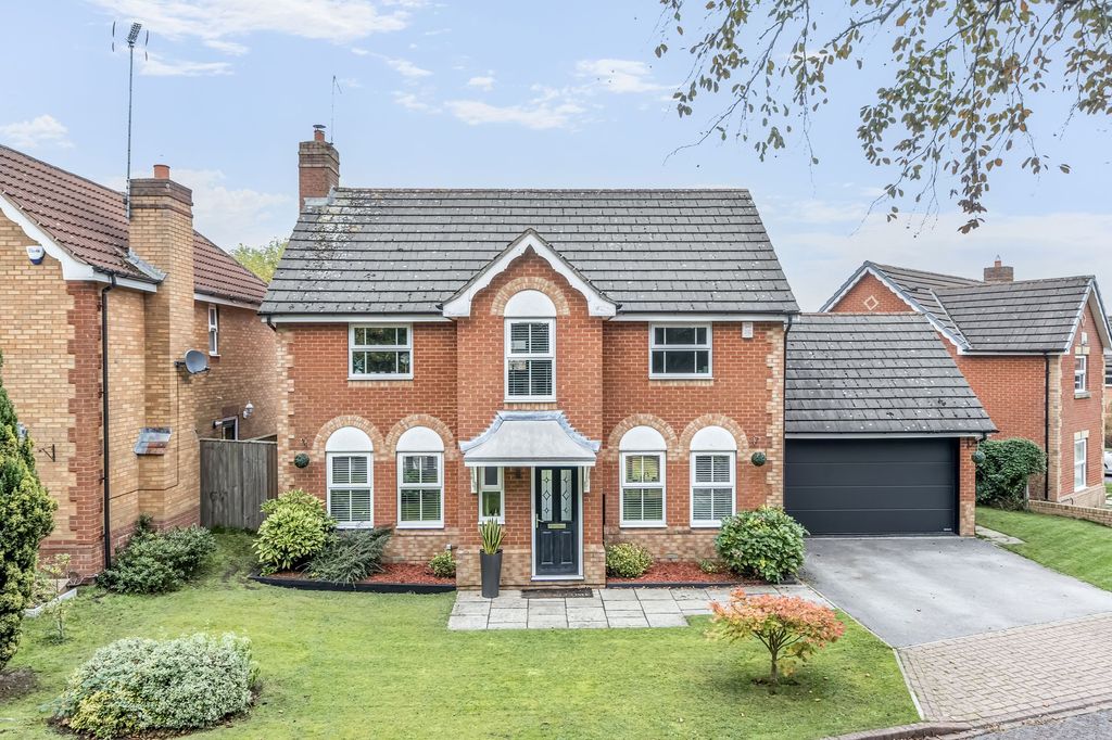 Property photo 1 of 19