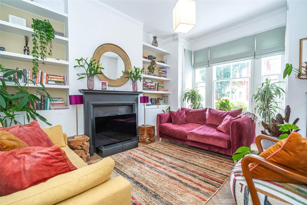 Property photo 1 of 23 Reception A