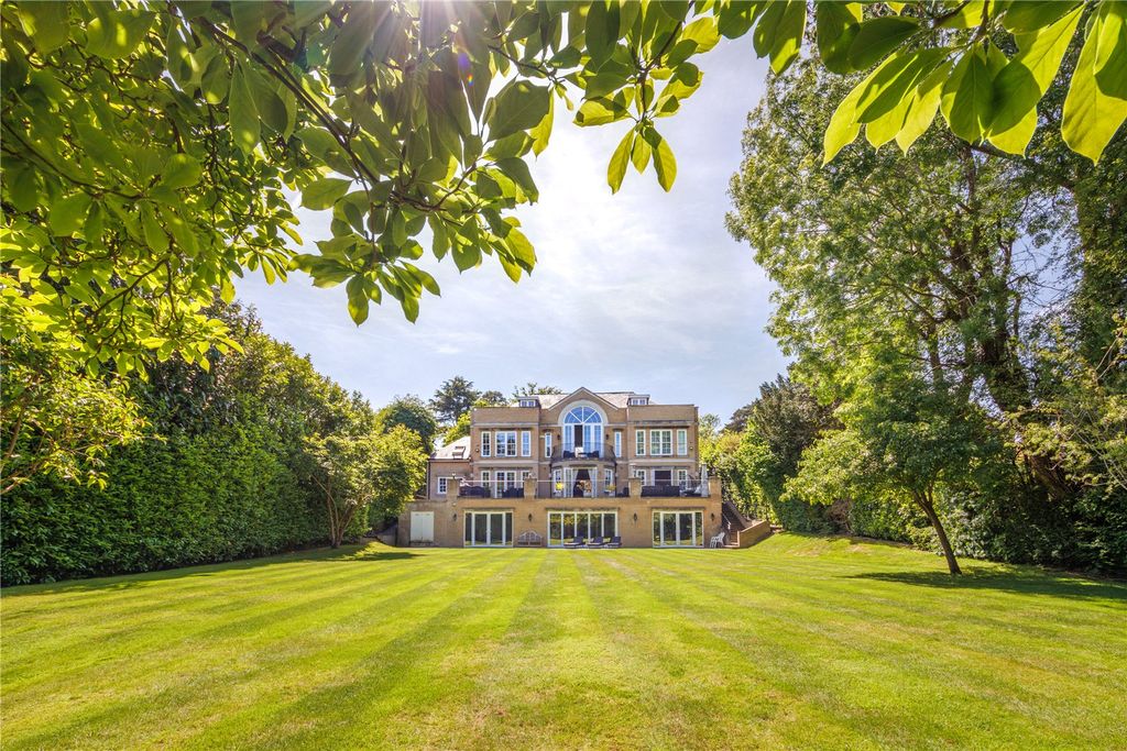 Property photo 2 of 46 Picture No. 74