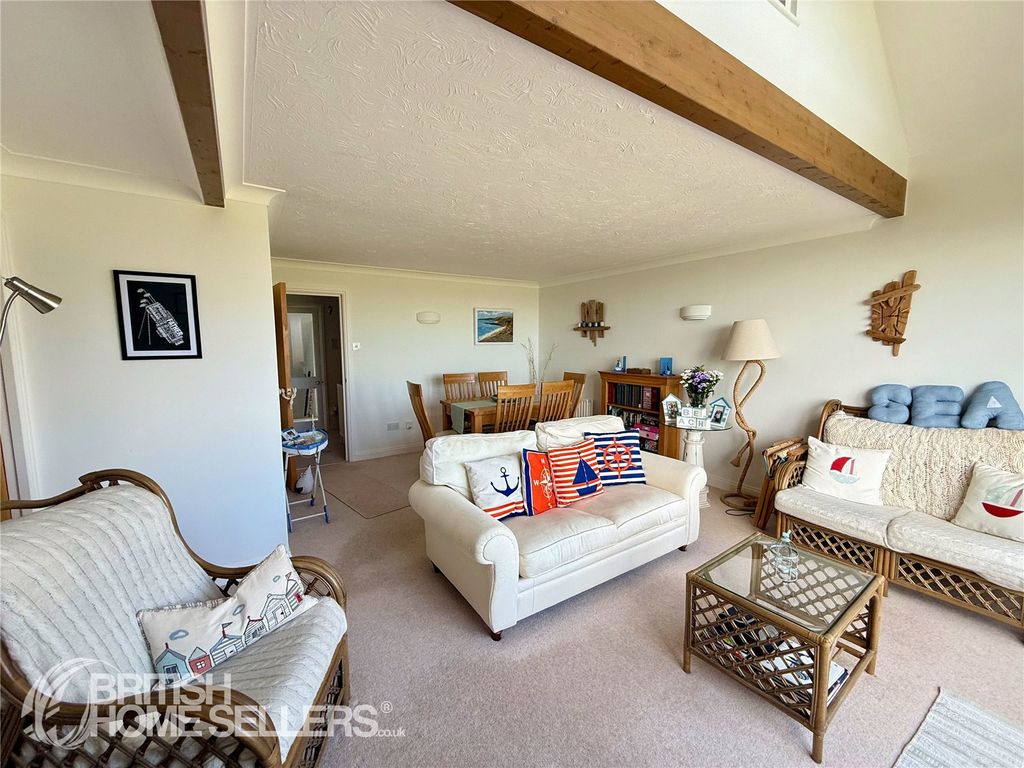 Property photo 3 of 19 Picture No. 10