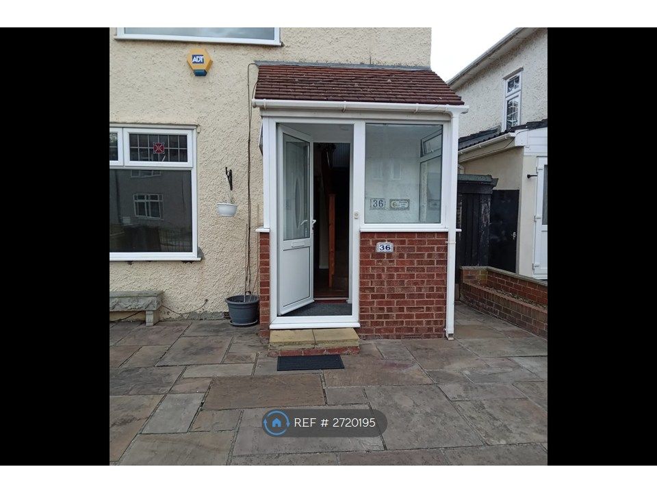 Property photo 3 of 31