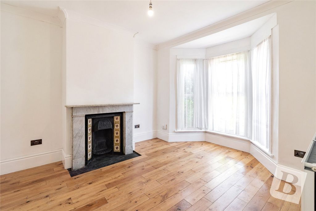 Property photo 2 of 25 Reception Room