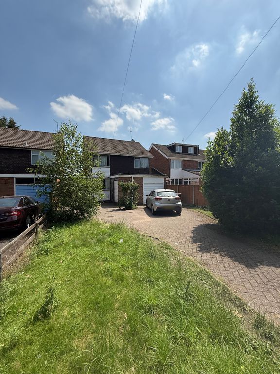 Property photo 1 of 11 F37C758C-F262-416B-Ae04-8Ca65F25351D