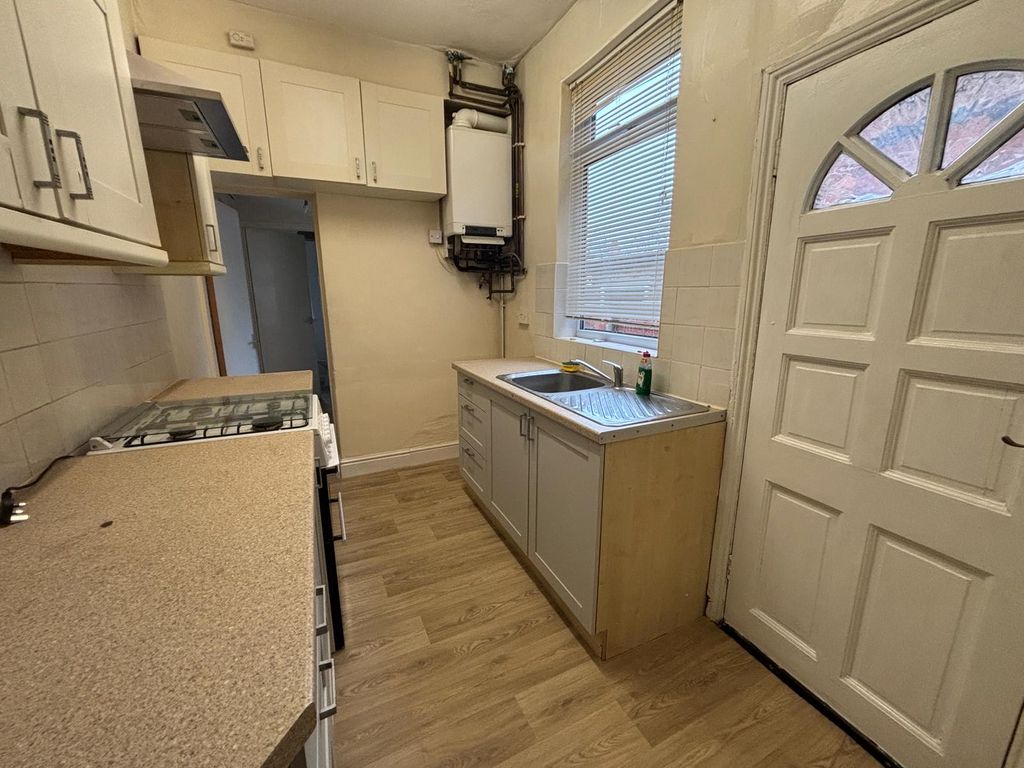 Property photo 3 of 12 Image