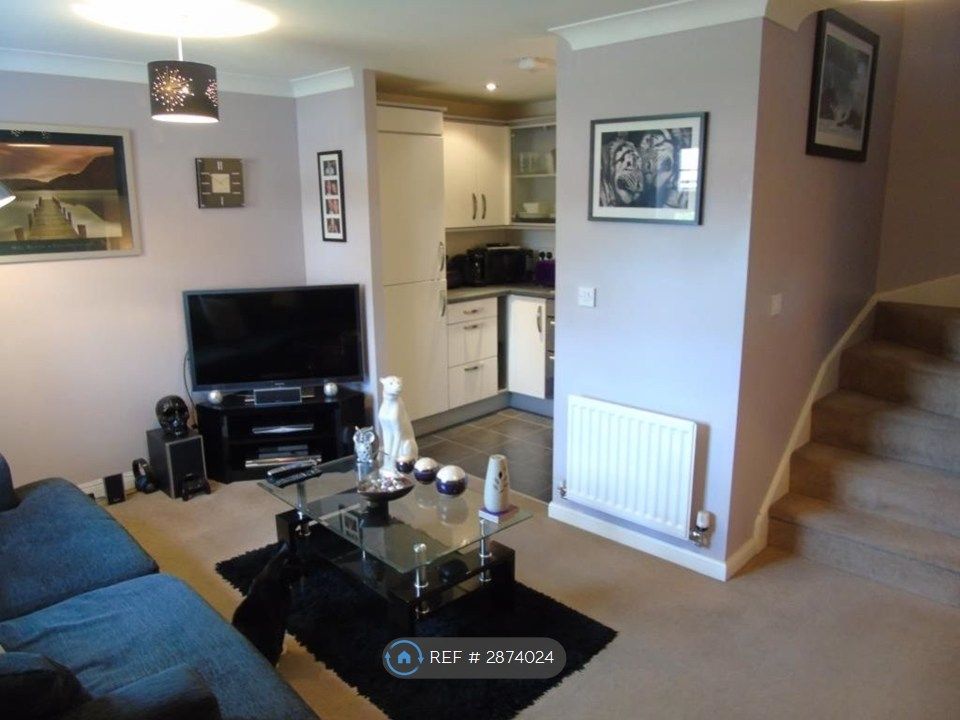 Property photo 2 of 5