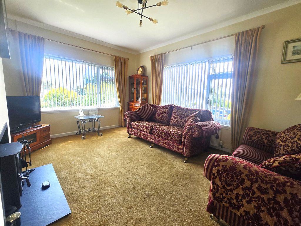 Property photo 2 of 30 Picture No. 34