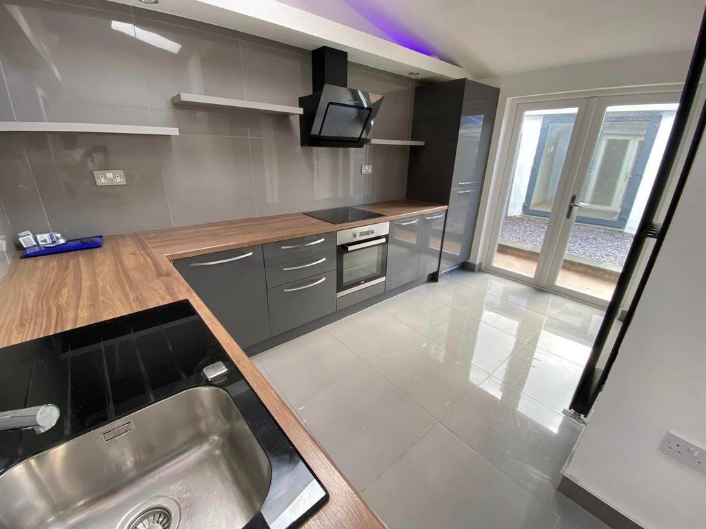 Property photo 1 of 12 Picture 1