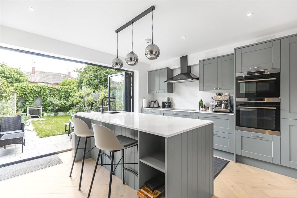 Property photo 1 of 12 Kitchen