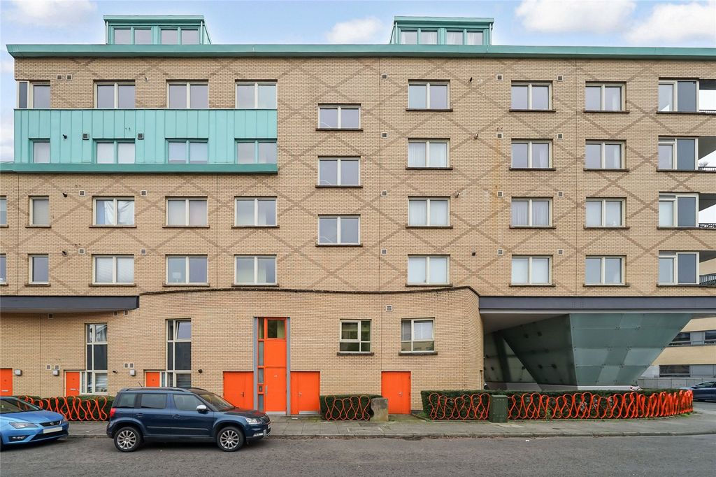 Property photo 1 of 15 Picture No. 01