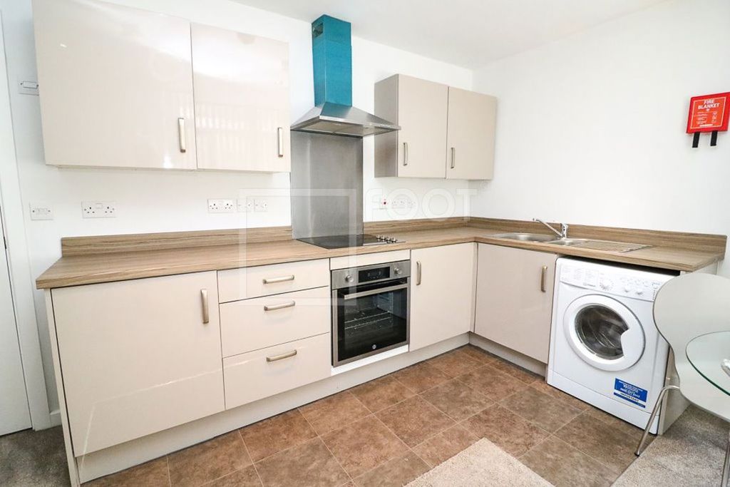 Property photo 3 of 20