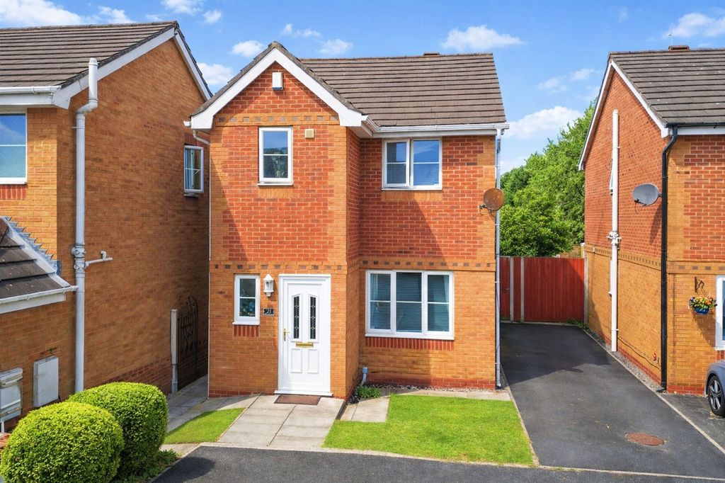 Property photo 1 of 20