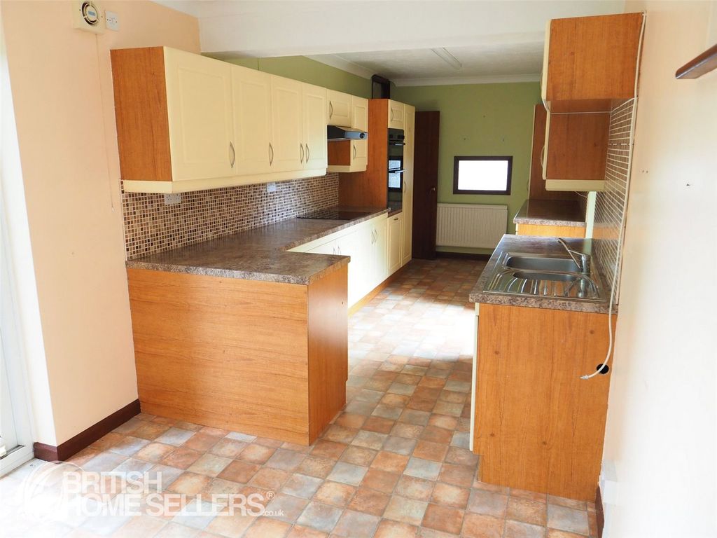 Property photo 3 of 30 Picture No. 35