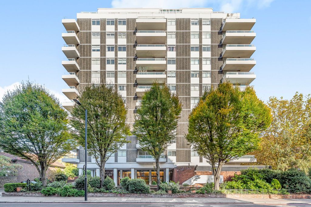 Property photo 1 of 13 Picture No. 05