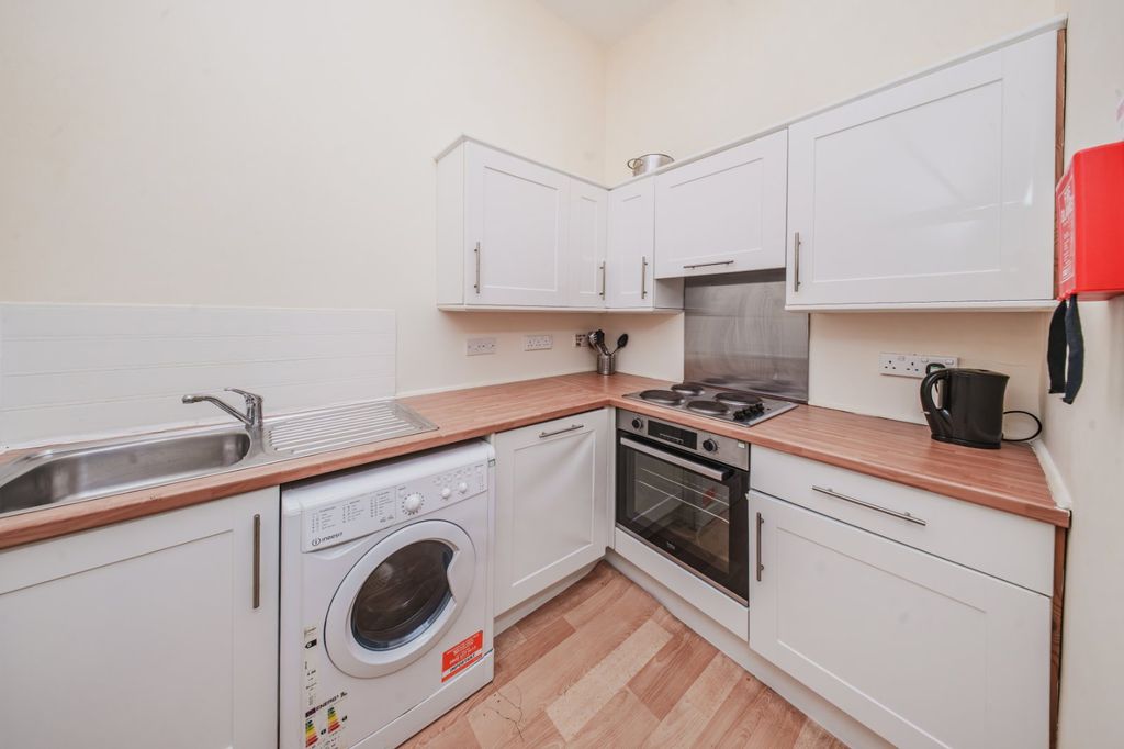 Property photo 3 of 10 Picture No. 45